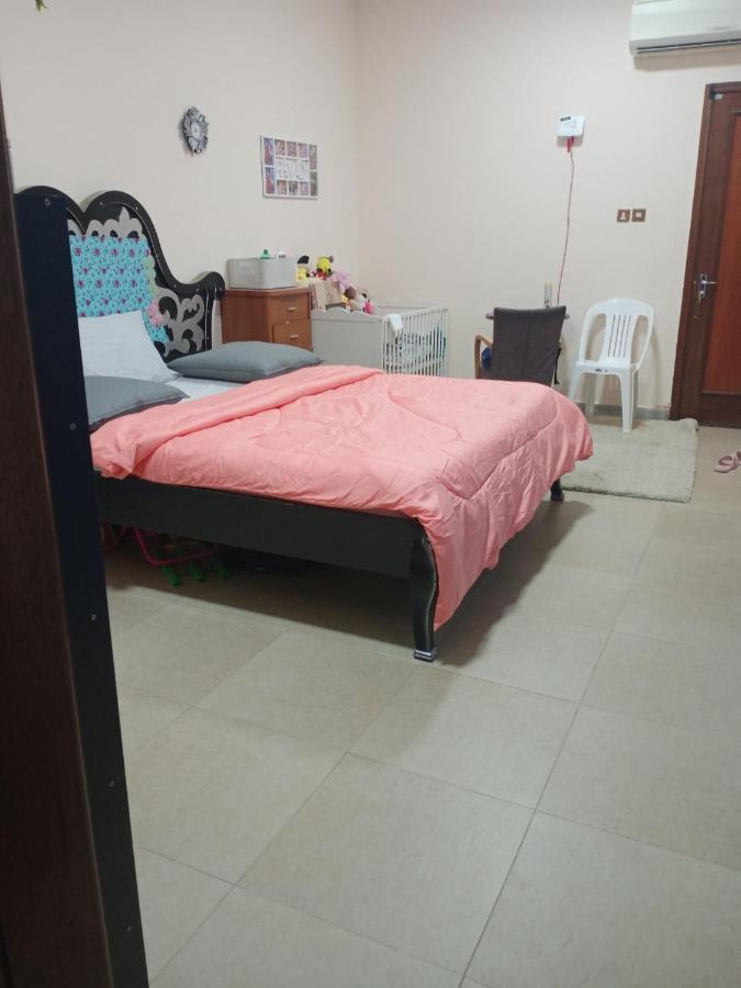 Furnished Room Just 1 Minute To Al Ain Mall Exterior photo