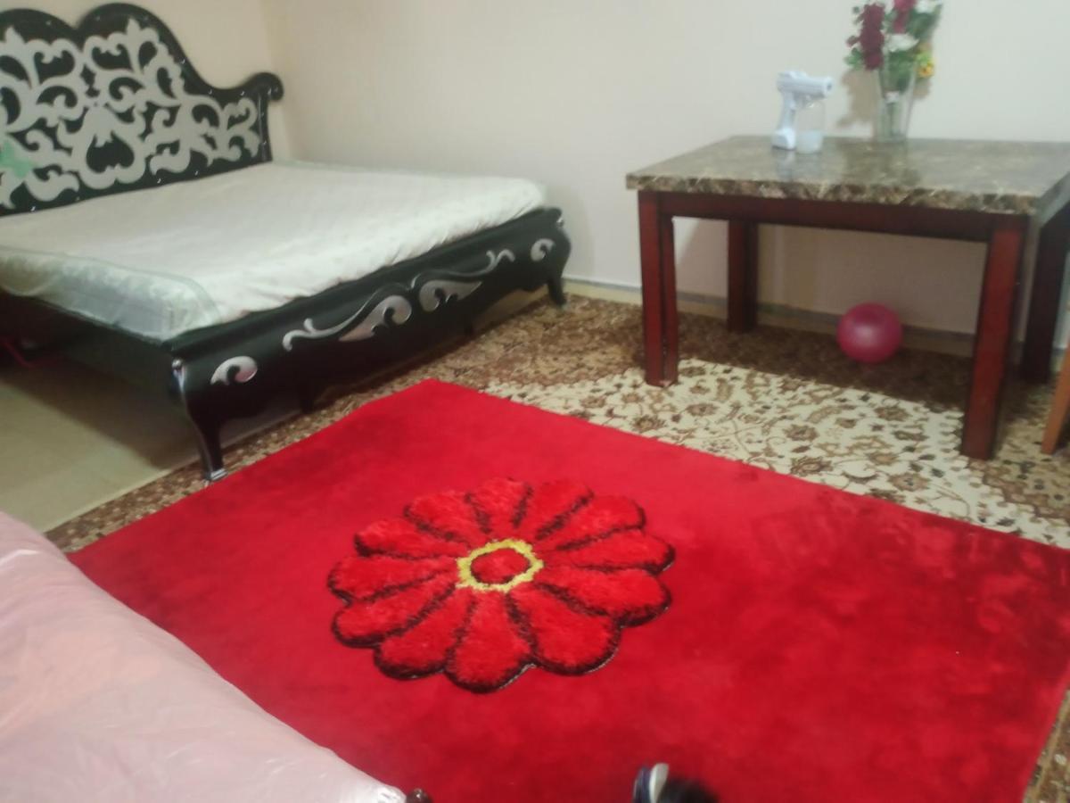 Furnished Room Just 1 Minute To Al Ain Mall Exterior photo